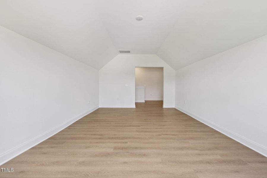 34-web-or-mls-Alden Wy-S3107-034