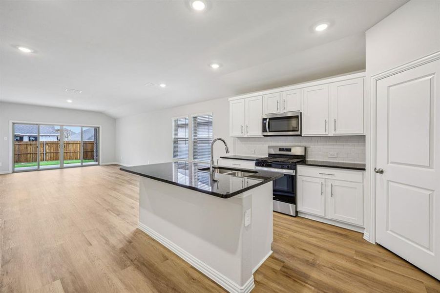 Photo is not of the actual home, but is an inspirational photo of builder’s model home and may depict options, furnishings, and/or decorator features that are not included.