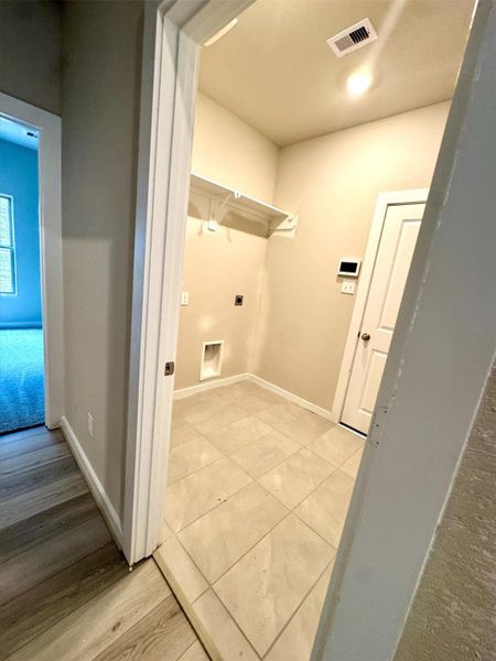 Spacious, unfurnished interior of a new home in River Ranch Trails, Dayton (Image 11). Spacious, unfurnished interior of a new home in River Ranch Trails, Dayton (Image 11).