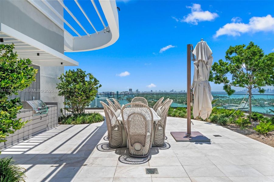 Image 52 of a home in 72 Park.