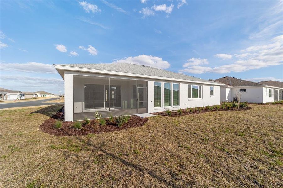 Exterior details and patio area of a home in , Ocala (Image 25).