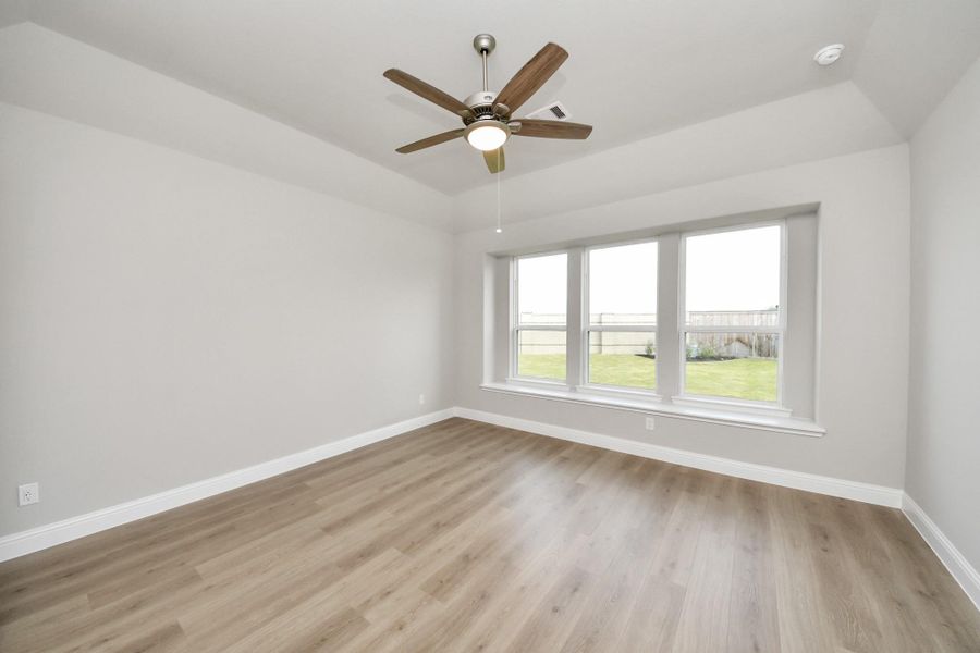 Spacious, unfurnished interior of a new home in Bridgeland: Heritage Collection, Cypress (Image 19). Spacious, unfurnished interior of a new home in Bridgeland: Heritage Collection, Cypress (Image 19).