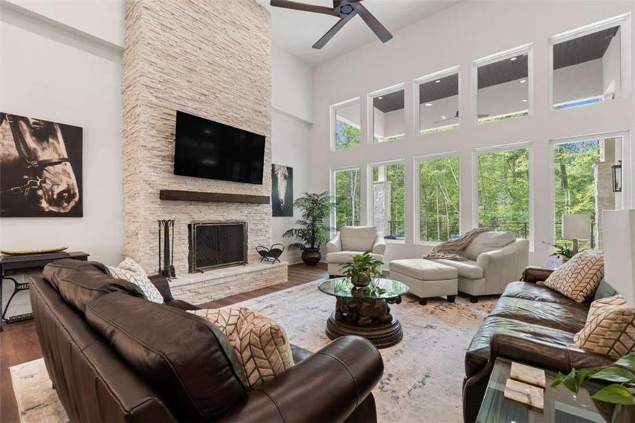Furnished interior view inside a new home in , Whitesburg (Image 14).