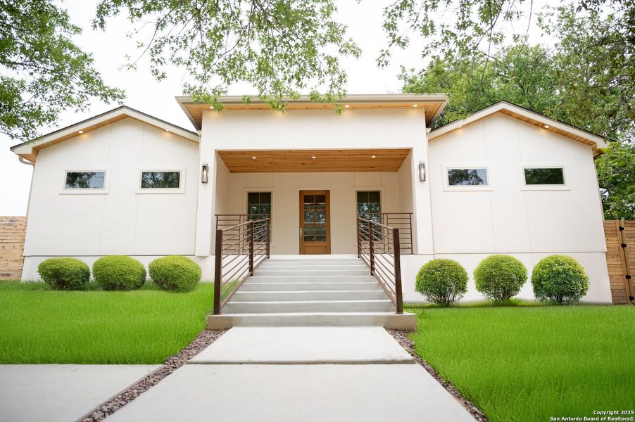 Front exterior of a new home in , Terrell Hills, TX, highlighting curb appeal (Image 26). Front exterior of a new home in , Terrell Hills, TX, highlighting curb appeal (Image 26).