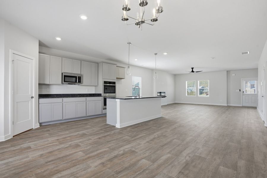 Fairburn, GA New Home.  - Slide 4