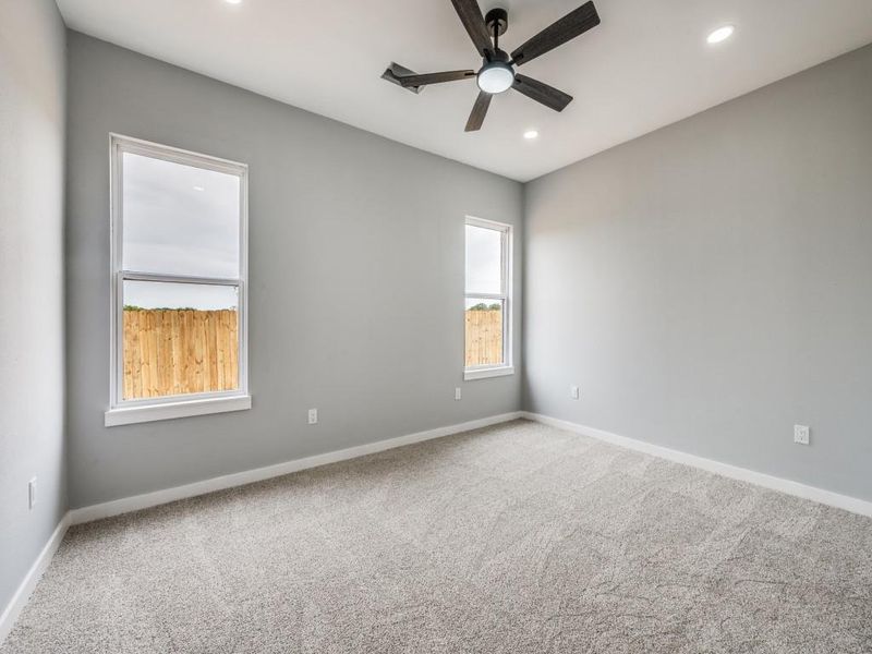Spacious, unfurnished interior of a new home in , De Leon (Image 24).
