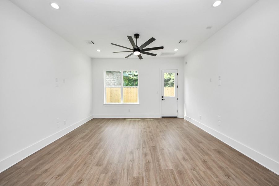 Image 5 of a home in .