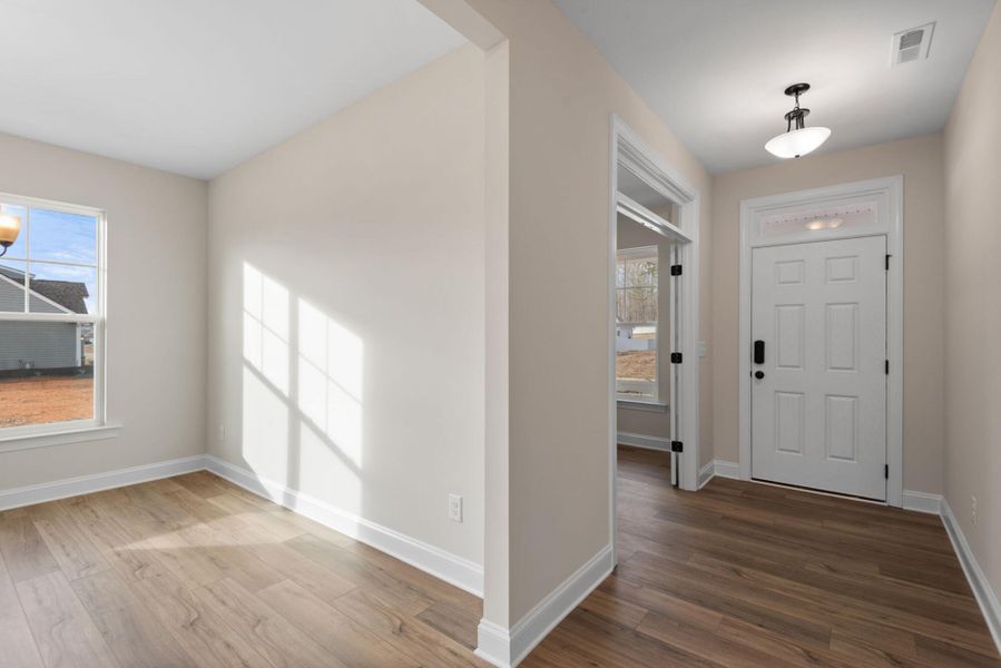 Spacious, unfurnished interior of a new home in Hopewell Garden, Winston-Salem (Image 12).