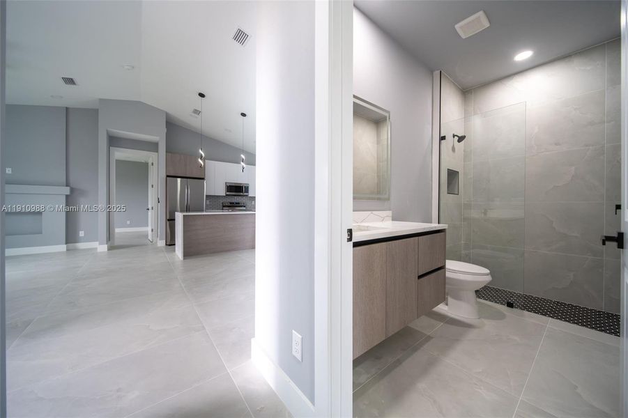 Furnished interior view inside a new home in , Cape Coral (Image 7). Furnished interior view inside a new home in , Cape Coral (Image 7).