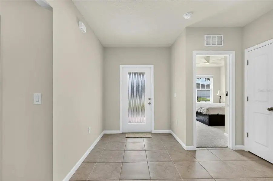 Spacious, unfurnished interior of a new home in , Daytona Beach (Image 22). Spacious, unfurnished interior of a new home in , Daytona Beach (Image 22).