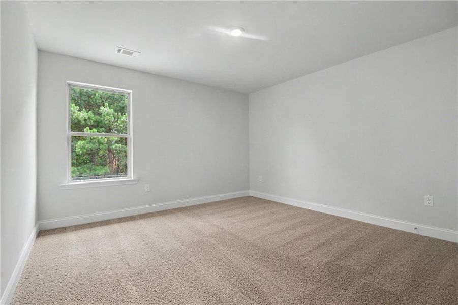 Spacious, unfurnished interior of a new home in Magnolia Villas, Cornelia (Image 30).