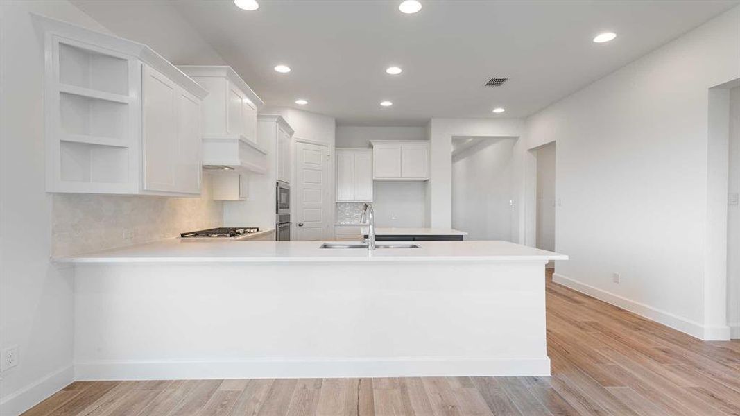 Furnished interior view inside a new home in Devonshire - Reserve 45', Forney (Image 12). Furnished interior view inside a new home in Devonshire - Reserve 45', Forney (Image 12).