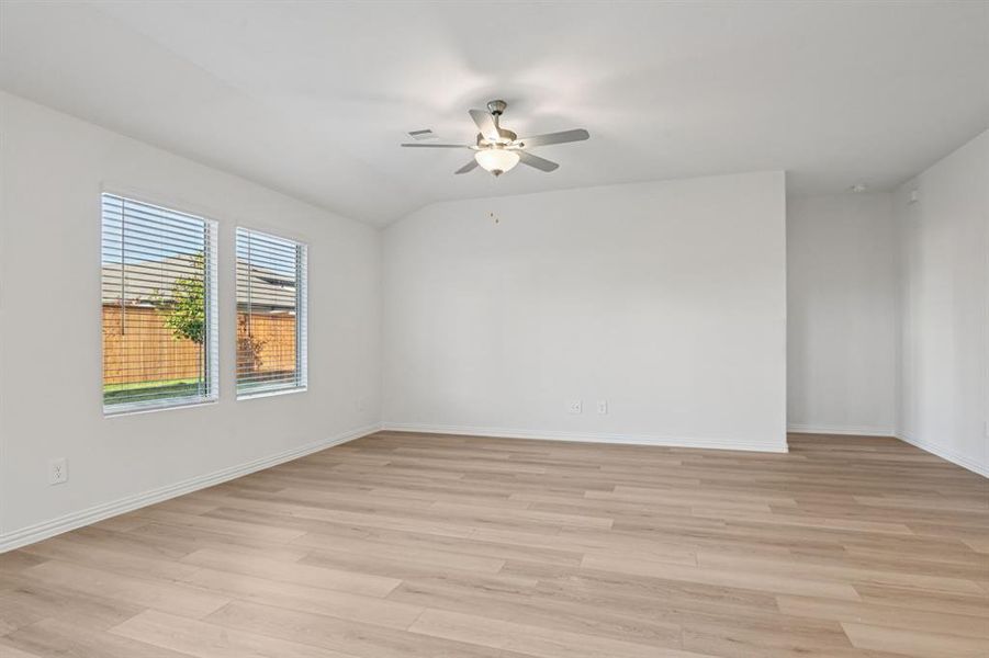 Photo is not of the actual home, but is an inspirational photo of builder’s model home and may depict options, furnishings, and/or decorator features that are not included.