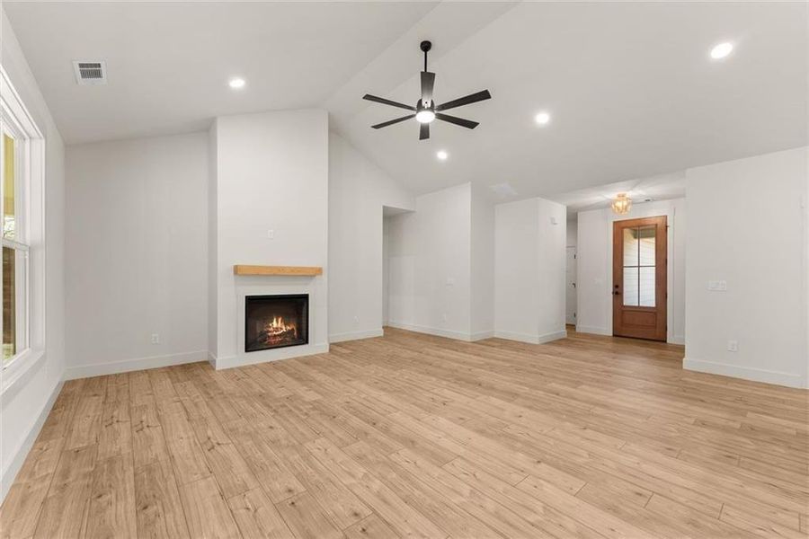 Spacious, unfurnished interior of a new home in , Cleveland (Image 45).