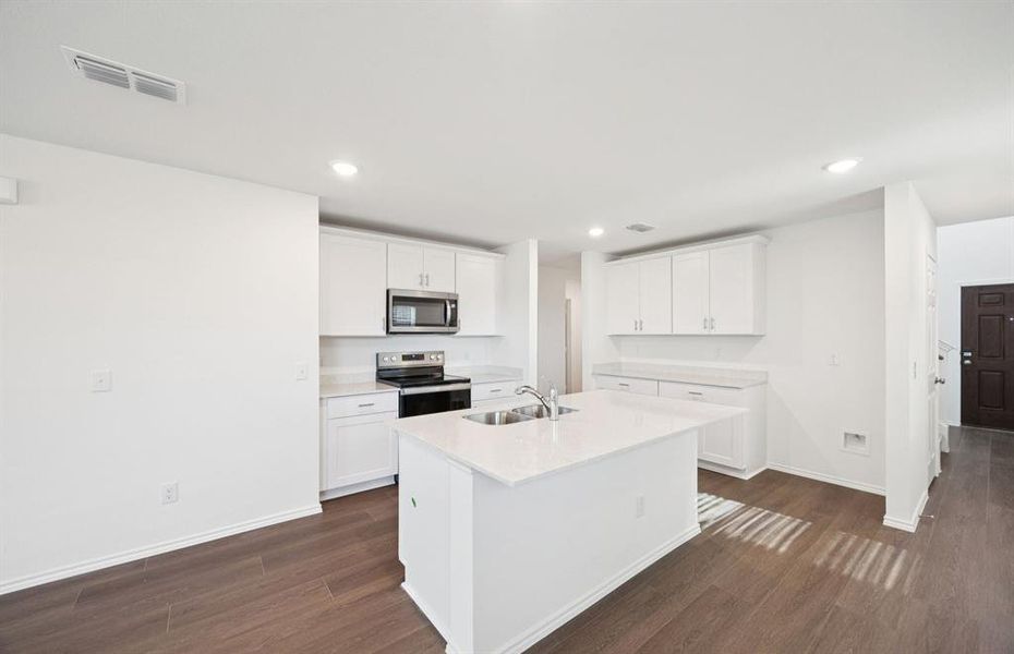 Airy kitchen with recessed lighting Airy kitchen with recessed lighting