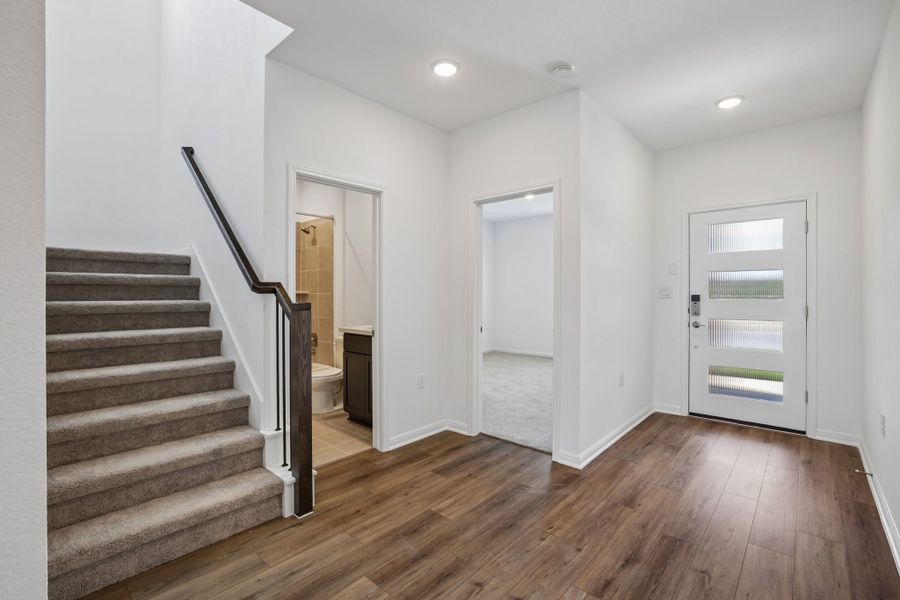 Spacious, unfurnished interior of a new home in Lisso, Pflugerville (Image 44).