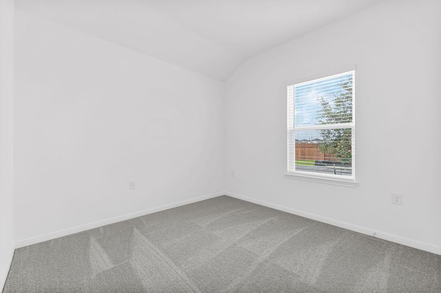 Spacious, unfurnished interior of a new home in Emory Crossing 50s, Hutto (Image 18).