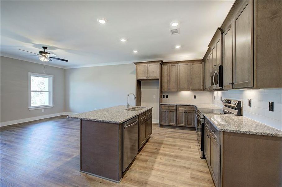 Furnished interior view inside a new home in , Cartersville (Image 6).