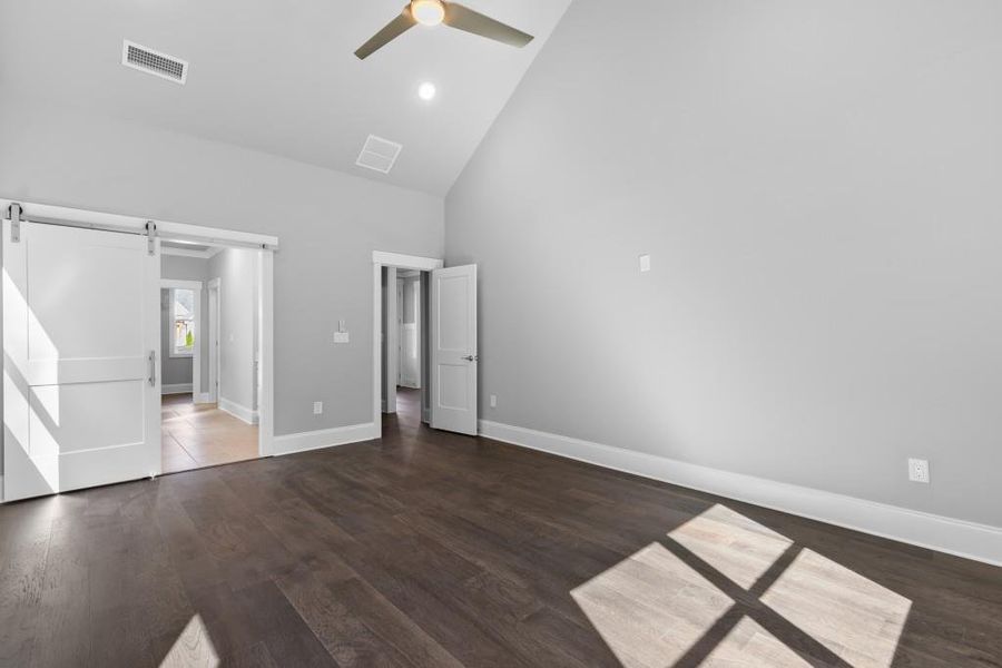 Spacious, unfurnished interior of a new home in , Dawsonville (Image 21).