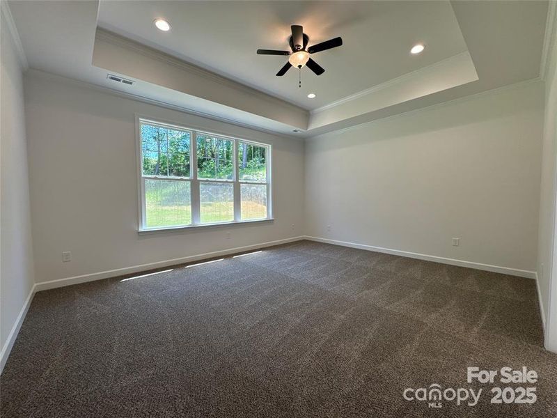 Spacious, unfurnished interior of a new home in Red Hill, Concord (Image 16).