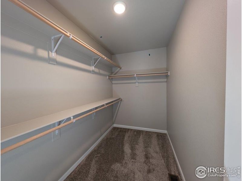 Image 19 of a home in Highlands Preserve.