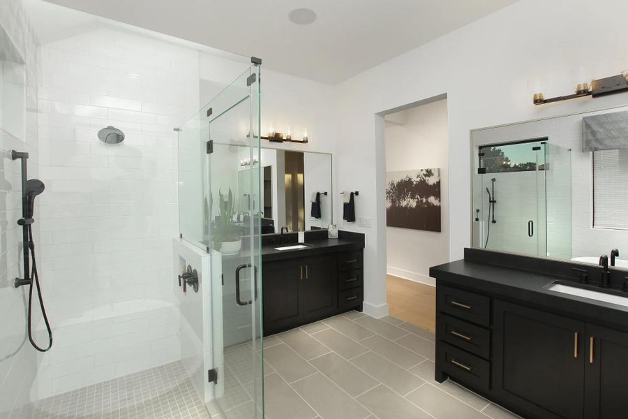 The Audrey Primary Bath