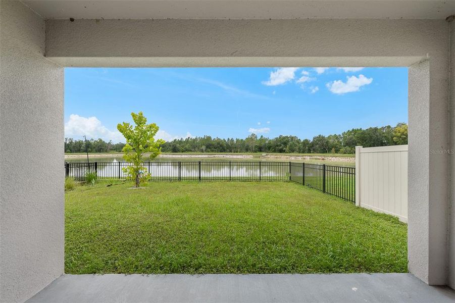 Exterior details and patio area of a home in Northwater at Two Rivers, Zephyrhills (Image 26).