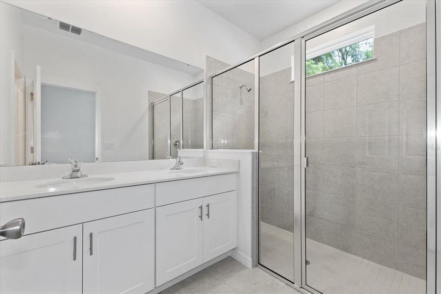 Furnished interior view inside a new home in Mirror Lake Village, Fruitland Park (Image 4).
