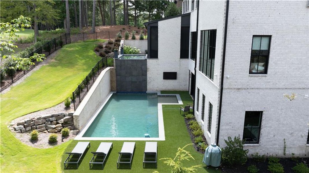 Image 104 of a home in .