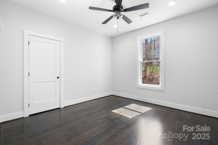 Spacious, unfurnished interior of a new home in , Hickory (Image 34).