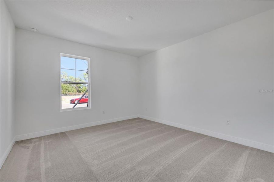 Spacious, unfurnished interior of a new home in Angeline, Land O' Lakes (Image 29).