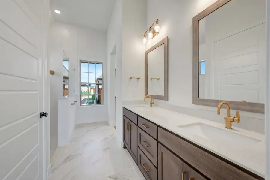 Owner's Bath Owner's Bath