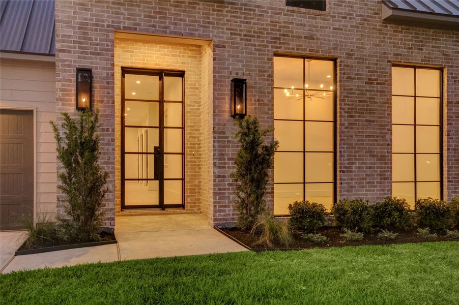 Exterior details and patio area of a home in , Houston (Image 4).