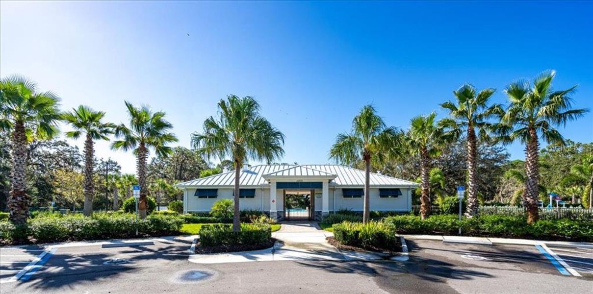 Community amenities in , Parrish (Image 40).