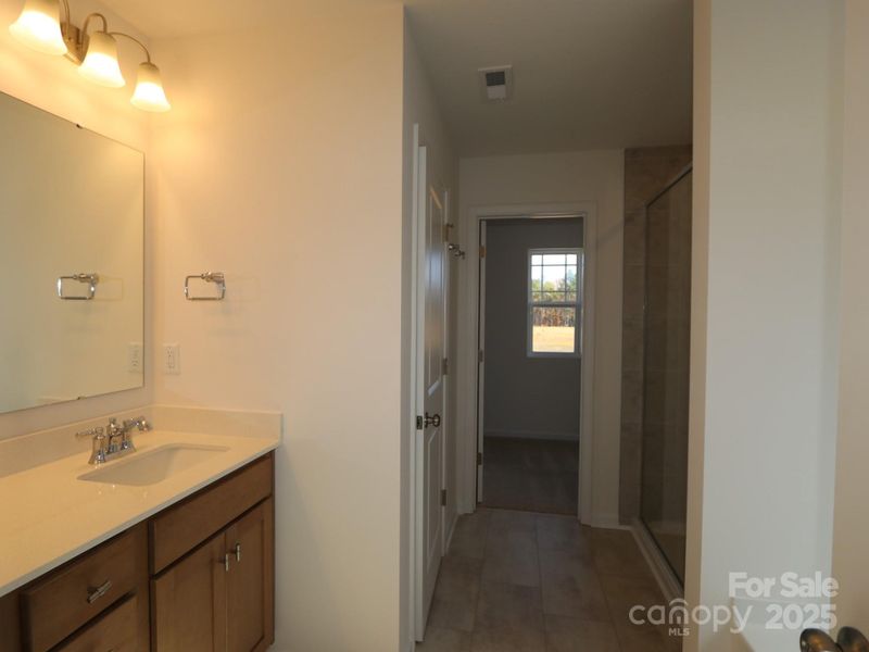 Owners bathroom Owners bathroom