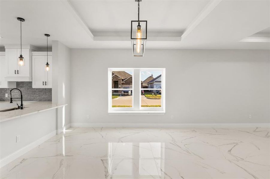 Spacious, unfurnished interior of a new home in , Pelican Bay (Image 13).