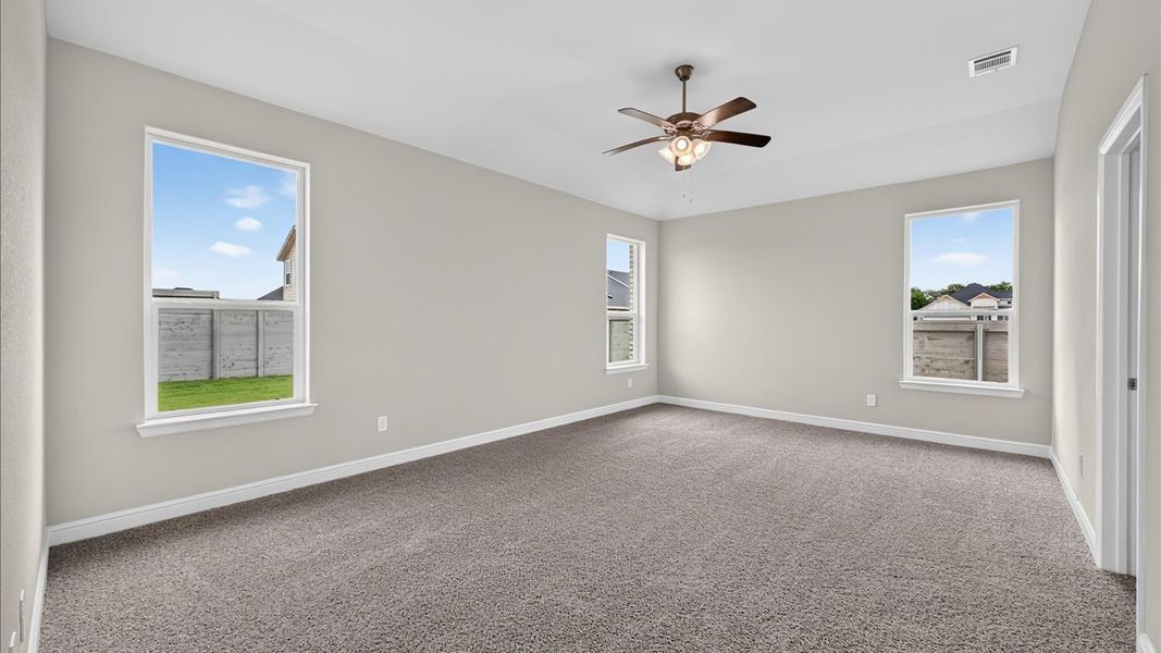 Spacious, unfurnished interior of a new home in Treeline, Justin (Image 17). Spacious, unfurnished interior of a new home in Treeline, Justin (Image 17).