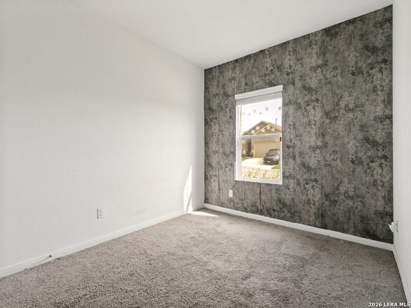 Spacious, unfurnished interior of a new home in , Converse (Image 8).