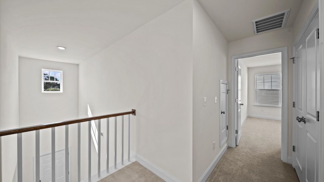 Representative furnished interior of a home built from the Greenwich by DRB Homes in Oakmont Manor, Oxford (Image 39).
