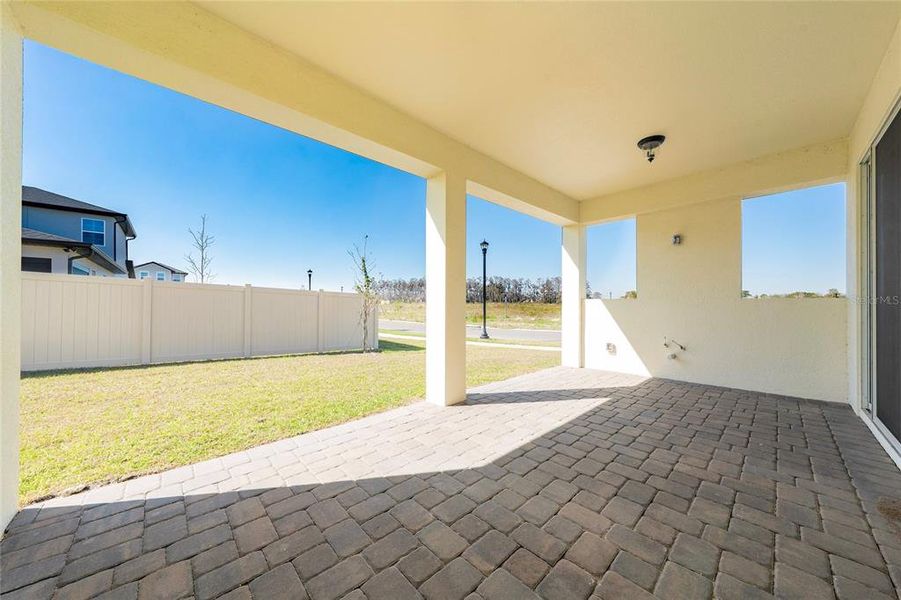 Exterior details and patio area of a home in , St. Cloud (Image 3).