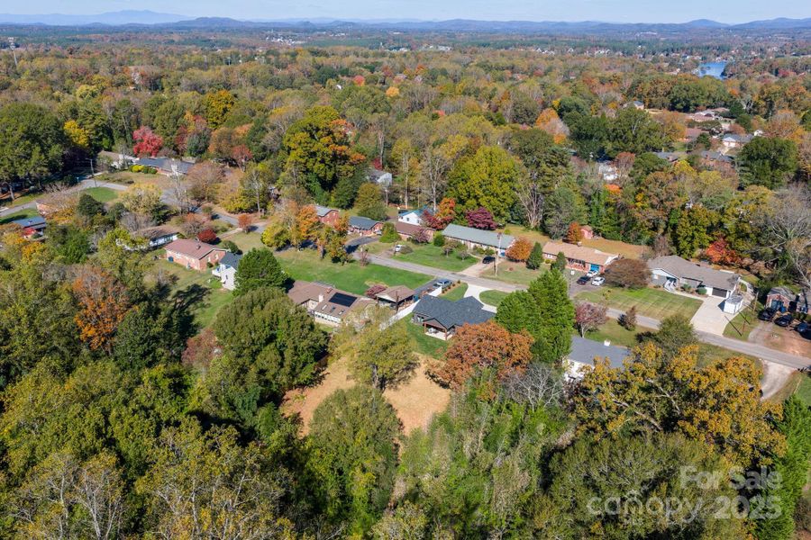 Image 29 of a home in .