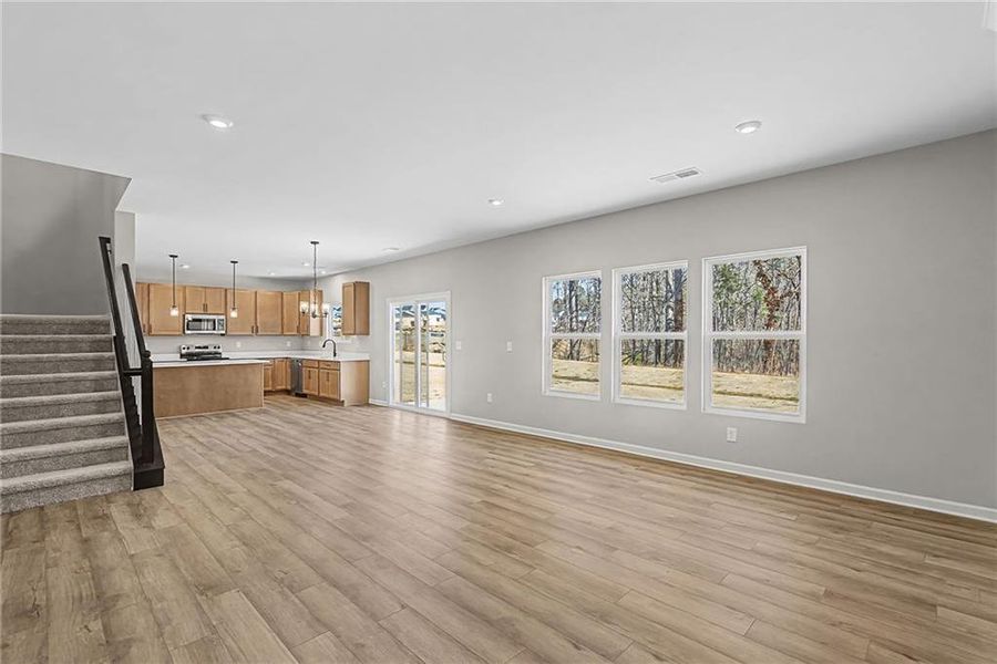 Spacious, unfurnished interior of a new home in Twin Lakes, Hoschton (Image 18). Spacious, unfurnished interior of a new home in Twin Lakes, Hoschton (Image 18).