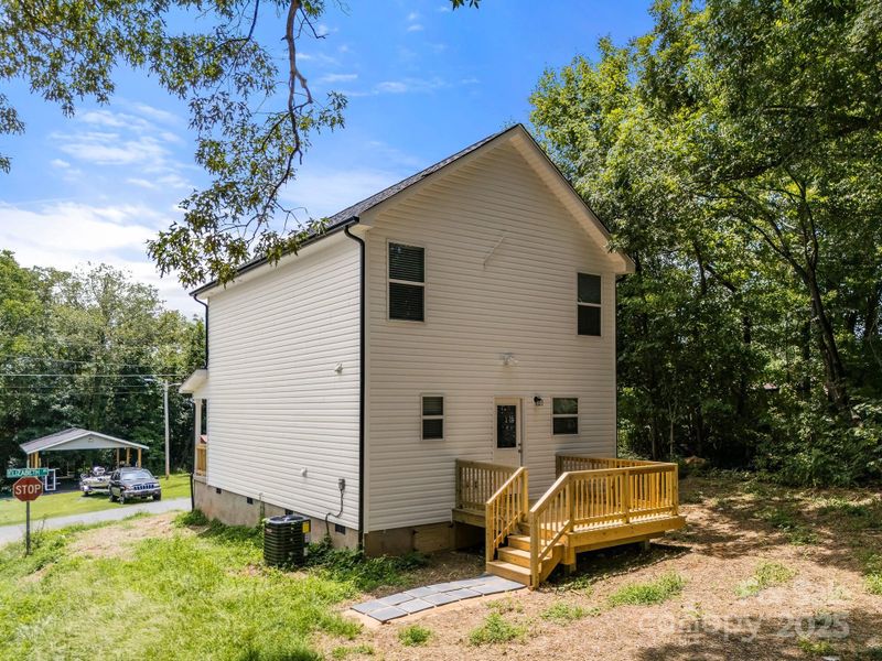 Exterior details and patio area of a home in , Albemarle (Image 4).