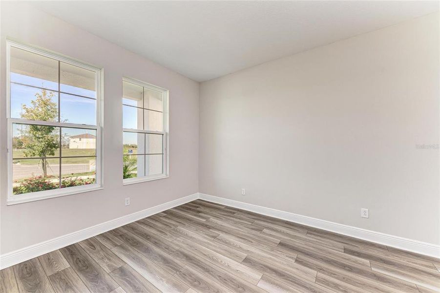 Spacious, unfurnished interior of a new home in Mirada, San Antonio (Image 29).