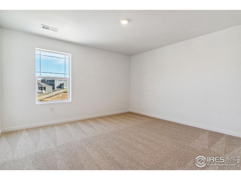 Spacious, unfurnished interior of a new home in Vista Meadows, Fort Lupton (Image 16). Spacious, unfurnished interior of a new home in Vista Meadows, Fort Lupton (Image 16).