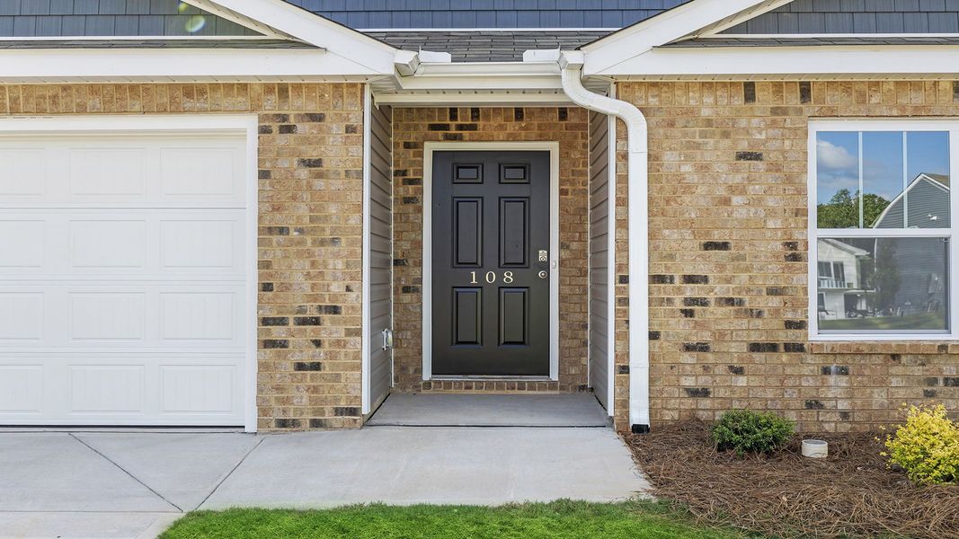 Exterior details and patio area of a home in Gibson Grove, Laurens (Image 2). Exterior details and patio area of a home in Gibson Grove, Laurens (Image 2).