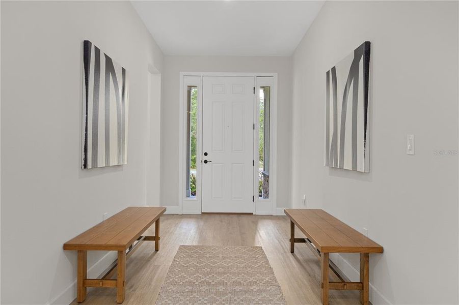 Furnished interior view inside a new home in , Dunnellon (Image 8).