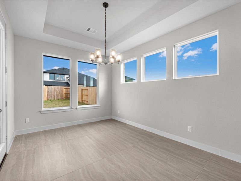 Spacious, unfurnished interior of a new home in Brookewater, Rosenberg (Image 13).