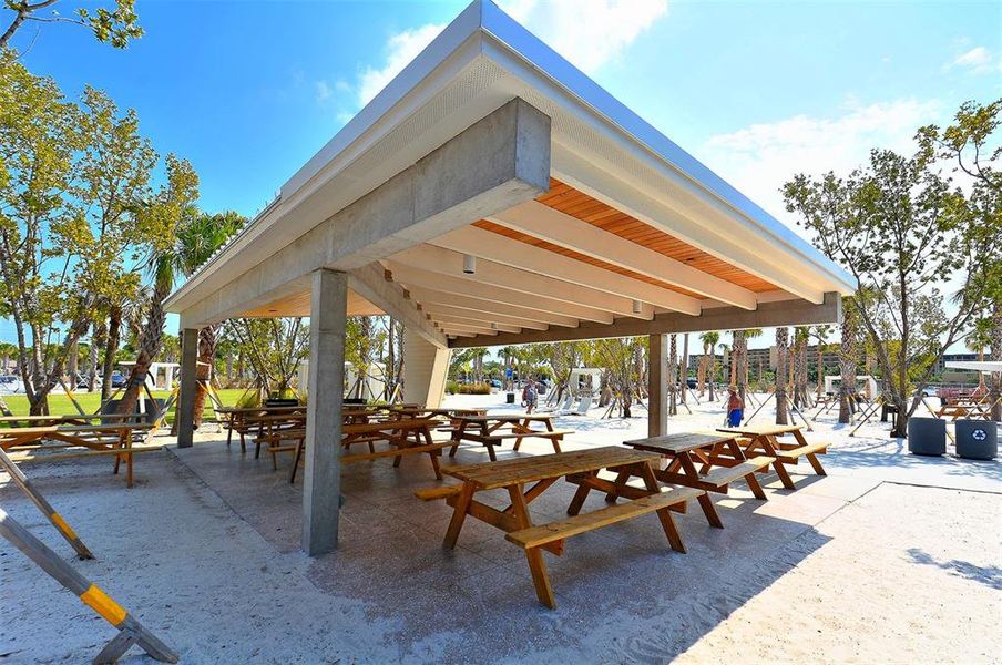 Community amenities in , Sarasota (Image 58).