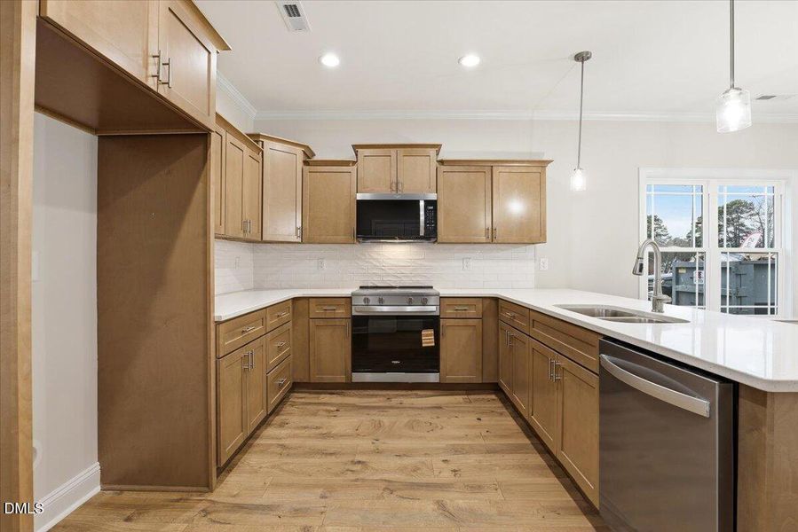 21-608 S Vance St-21